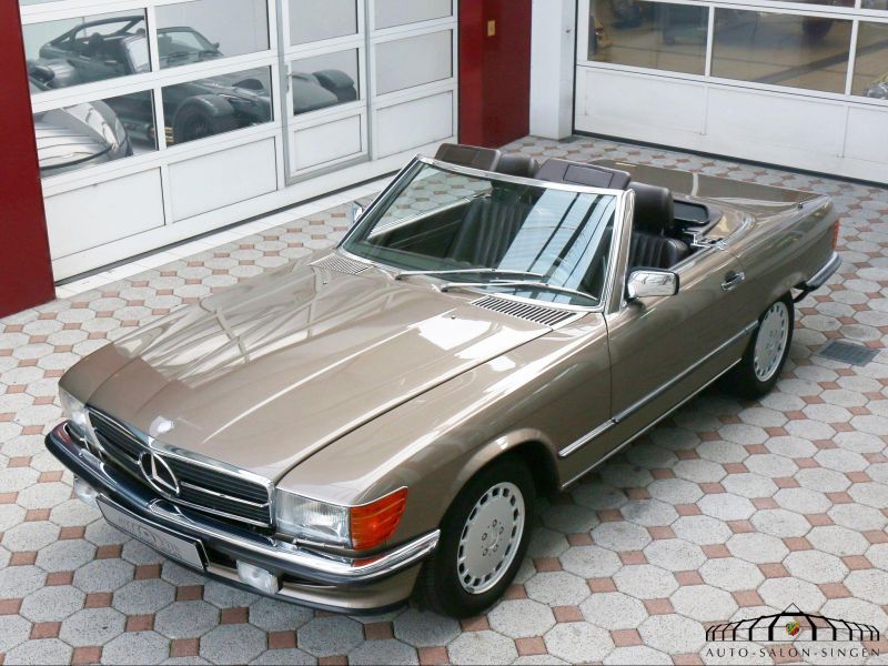 Mercedes-Benz 500 SL