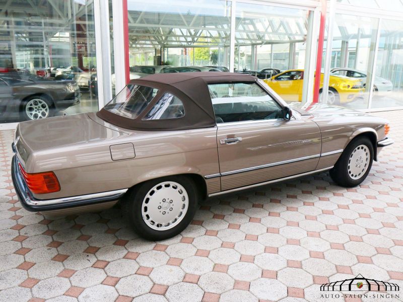 Mercedes-Benz 500 SL