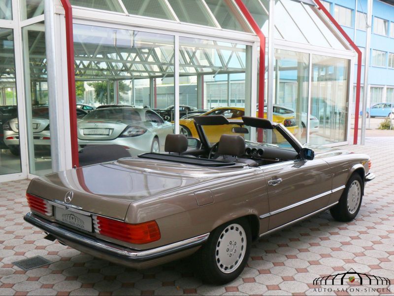 Mercedes-Benz 500 SL