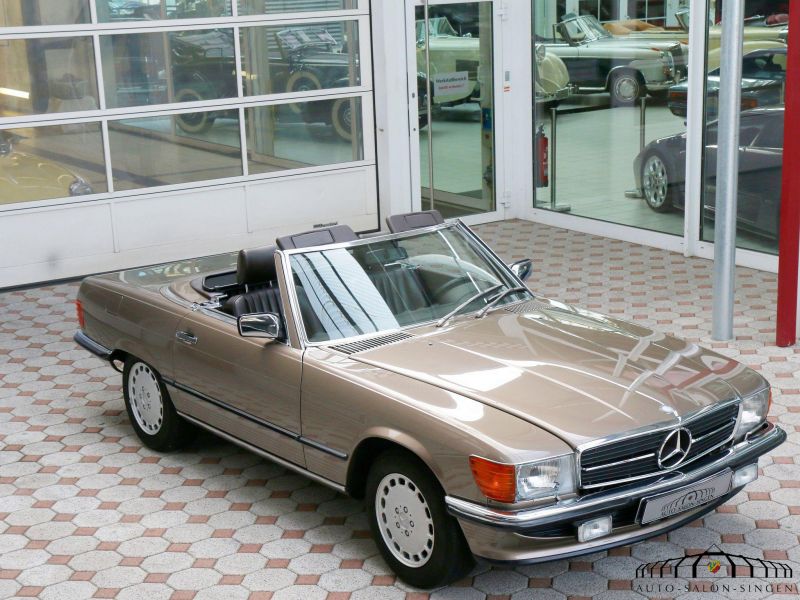 Mercedes-Benz 500 SL