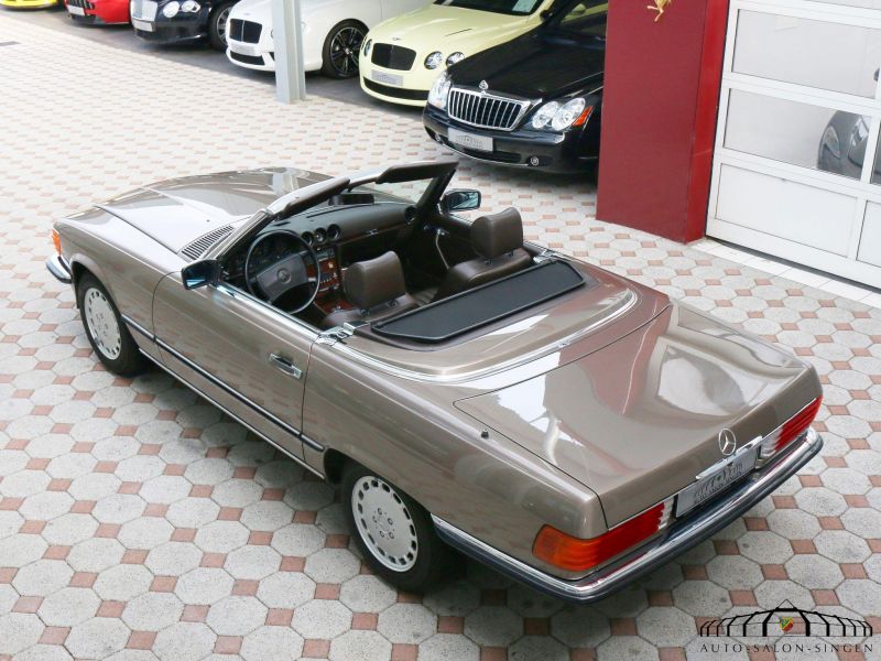 Mercedes-Benz 500 SL