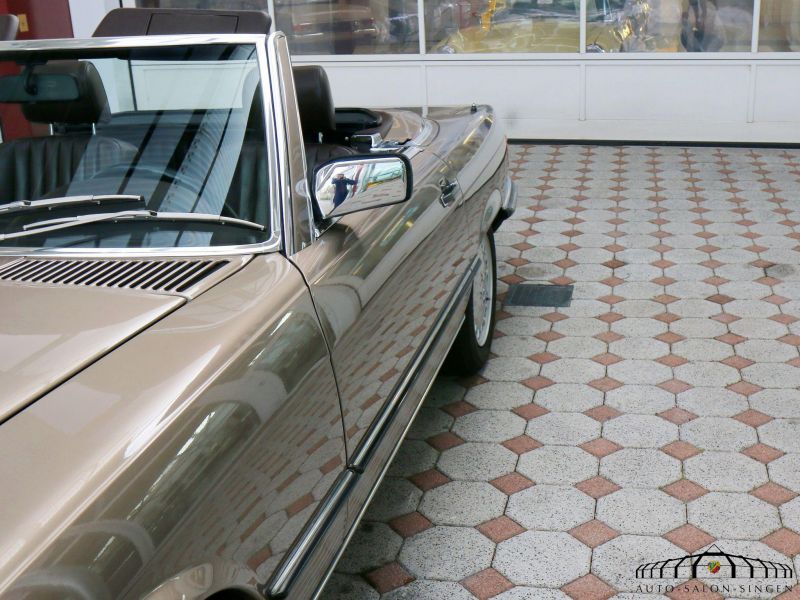 Mercedes-Benz 500 SL