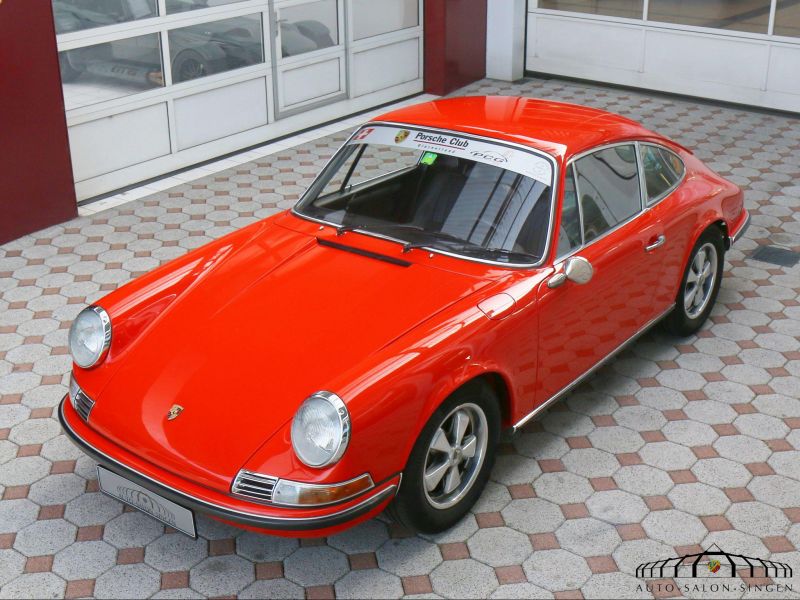 Porsche 911 E 2.2