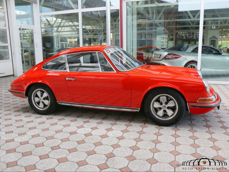 Porsche 911 E 2.2