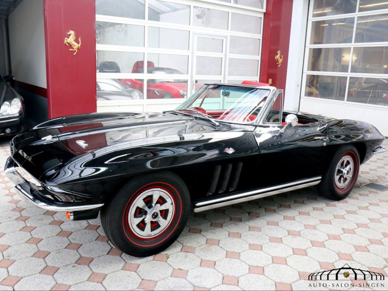 Corvette C2 Sting Ray Cabrio