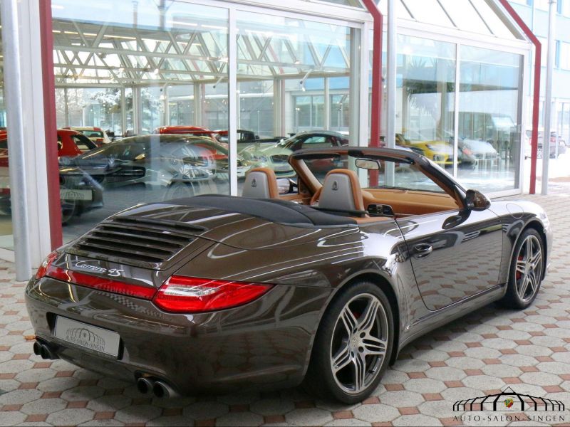 Porsche 997 Carrera 4S Cabrio