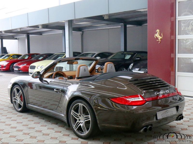 Porsche 997 Carrera 4S Cabrio