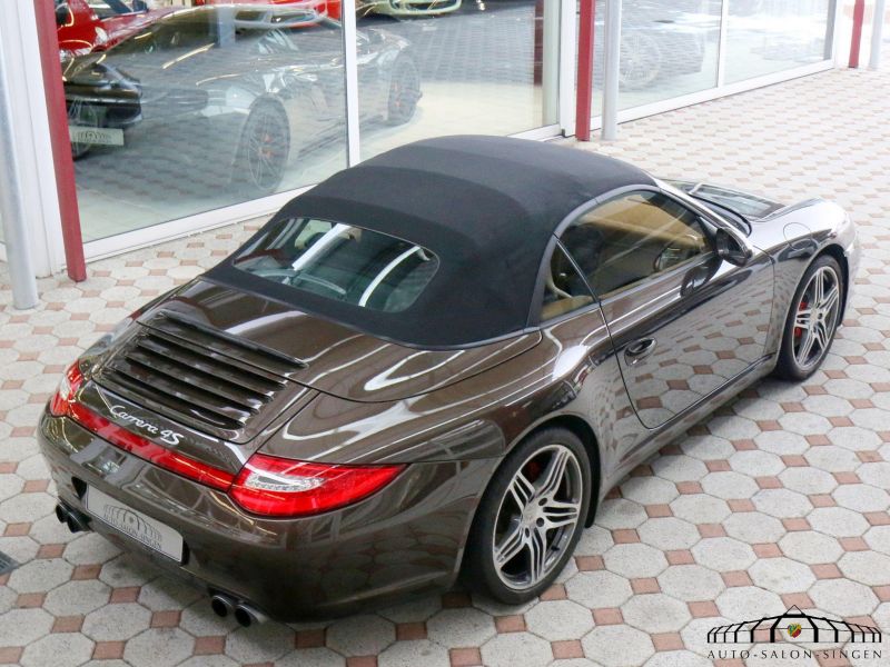 Porsche 997 Carrera 4S Cabrio