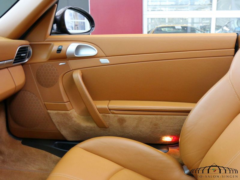 Porsche 997 Carrera 4S Cabrio