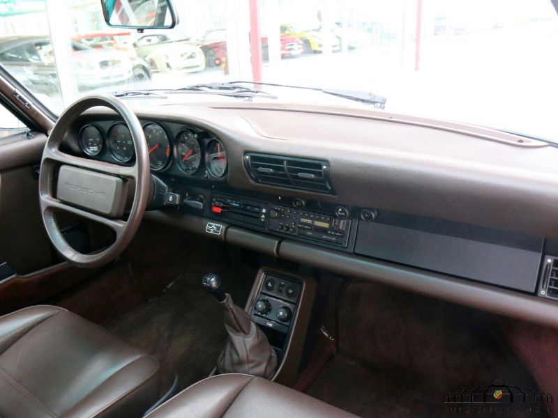 Porsche 911 Carrera 3.2