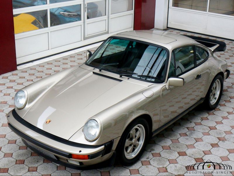 Porsche 911 Carrera 3.2