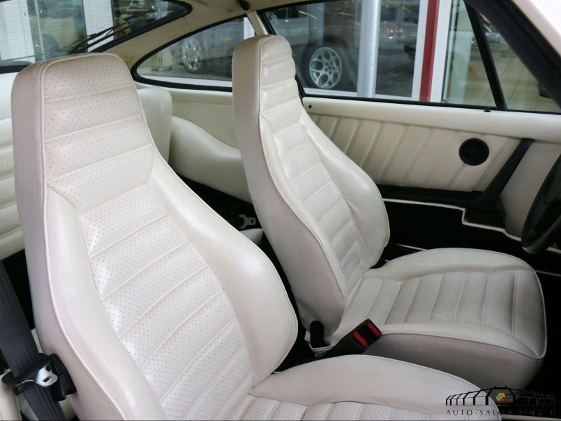 Porsche 911 Turbo 3.3