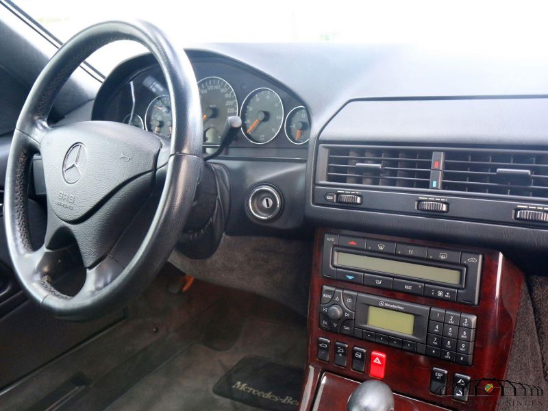 Mercedes-Benz SL 500