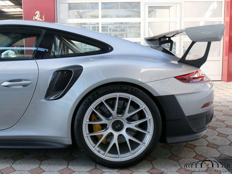 Porsche 991 GT2 RS