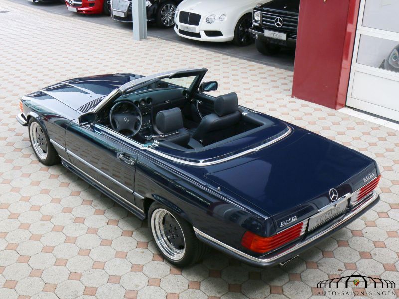 Mercedes-Benz 560 SL 6.0 AMG