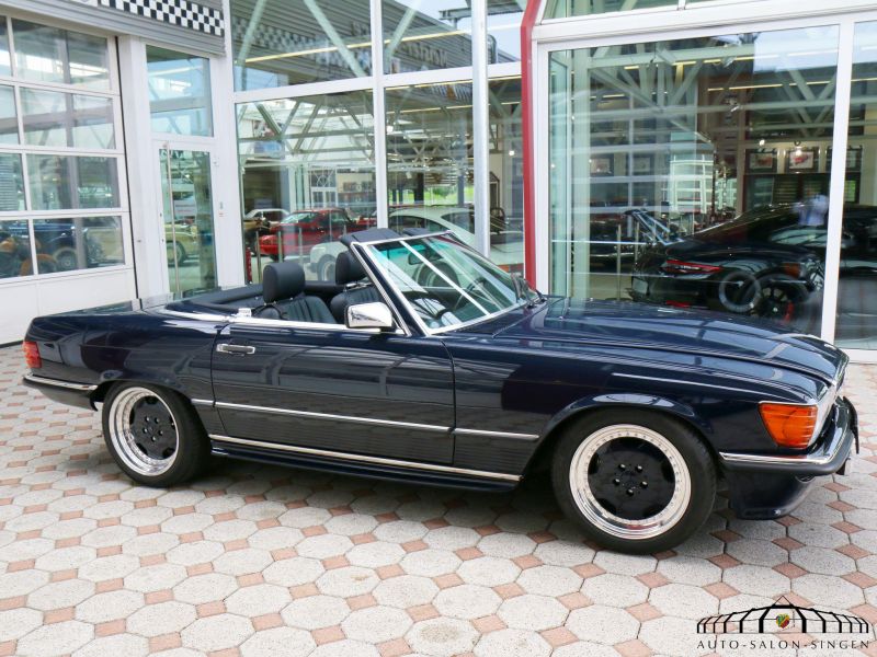 Mercedes-Benz 560 SL 6.0 AMG