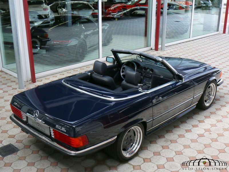 Mercedes-Benz 560 SL 6.0 AMG