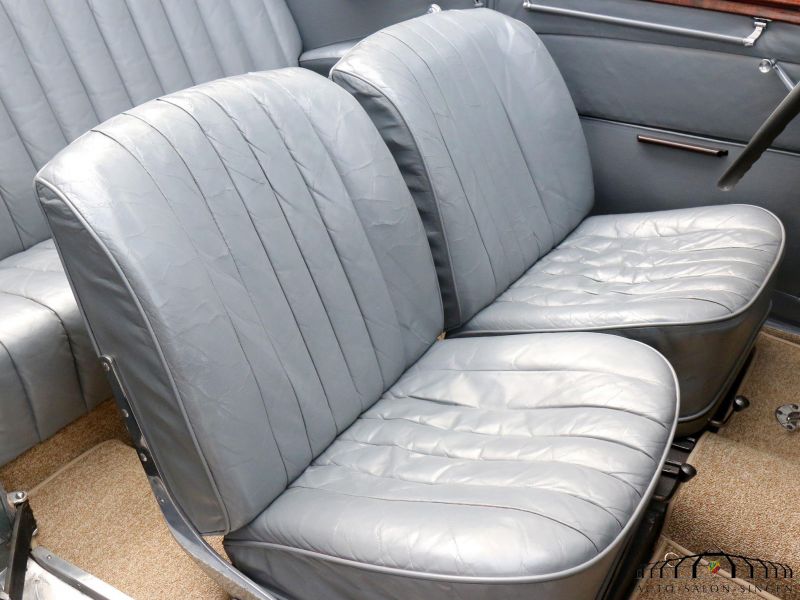Mercedes-Benz 230 Cabrio B