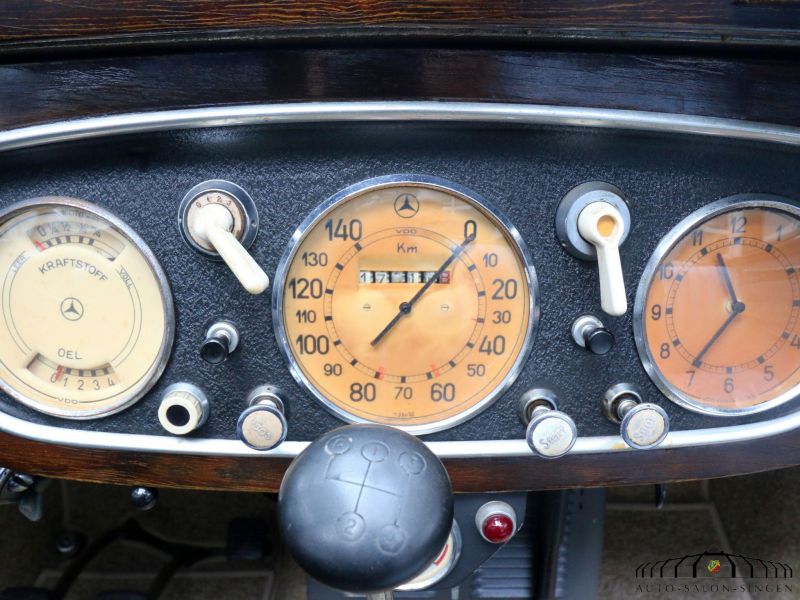 Mercedes-Benz 230 Cabrio B
