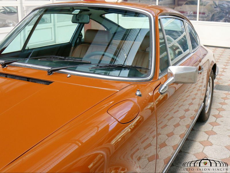 Porsche 911 T 2.4