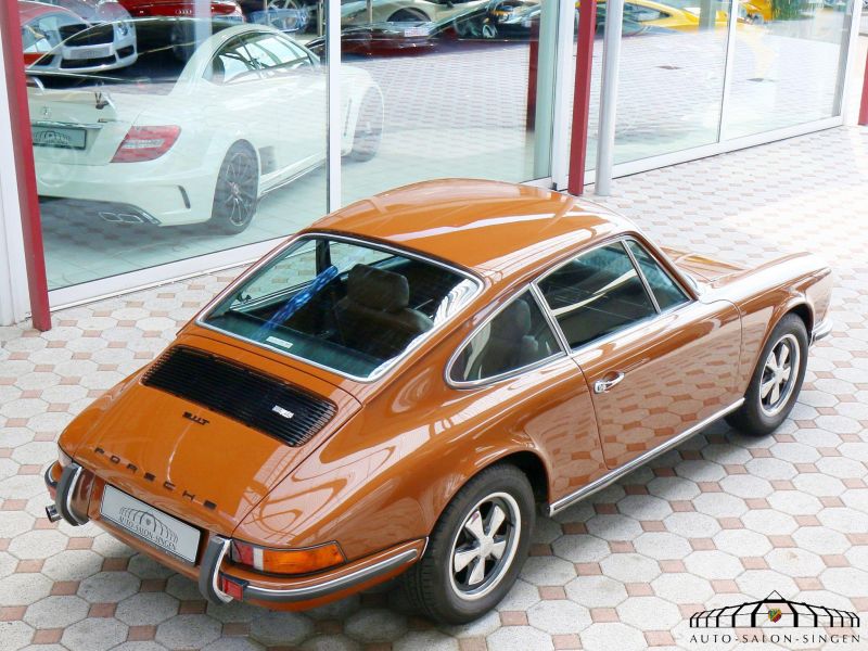 Porsche 911 T 2.4