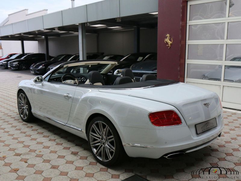 Bentley Continental GTC Speed