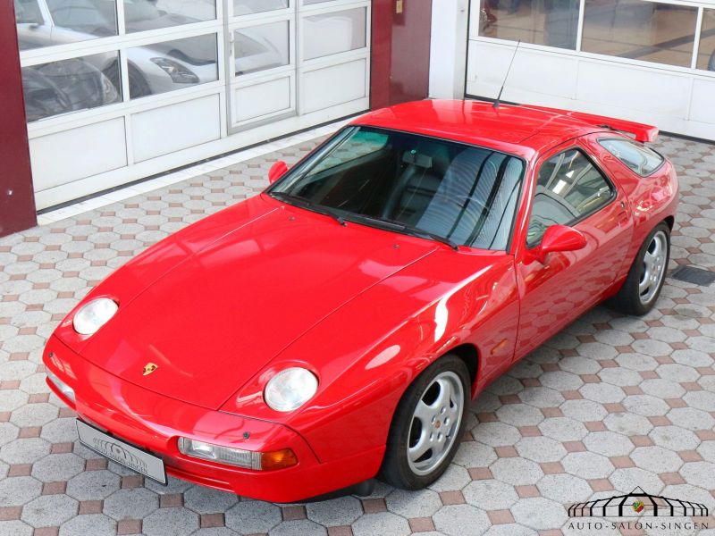 Porsche 928 GTS