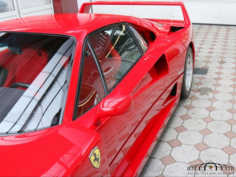 Ferrari F40