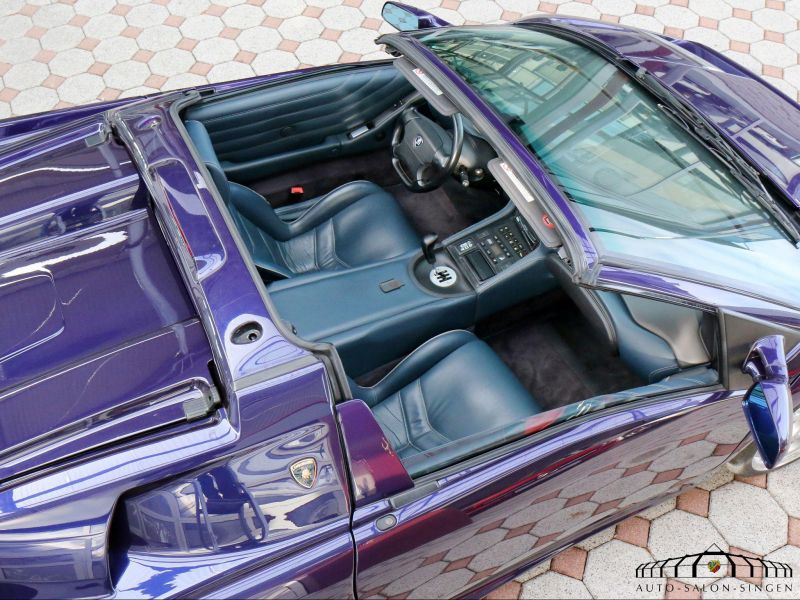 Lamborghini Diablo VT Roadster