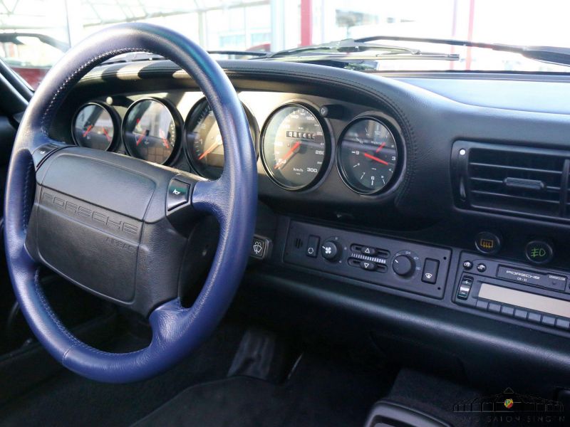 Porsche 964 Carrera 4 Targa