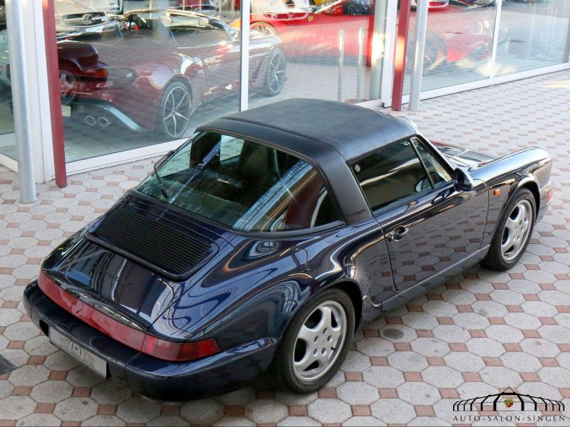 Porsche 964 Carrera 4 Targa