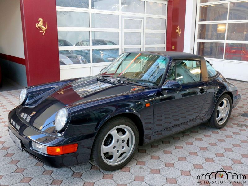 Porsche 964 Carrera 4 Targa