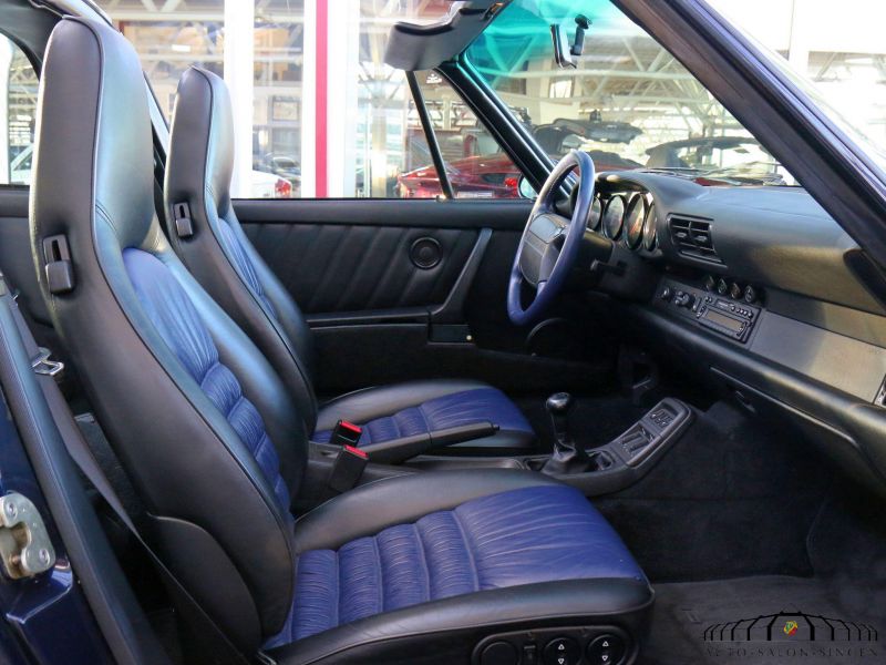 Porsche 964 Carrera 4 Targa