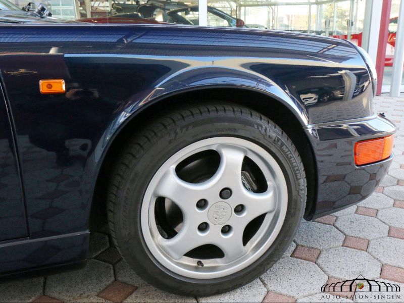 Porsche 964 Carrera 4 Targa
