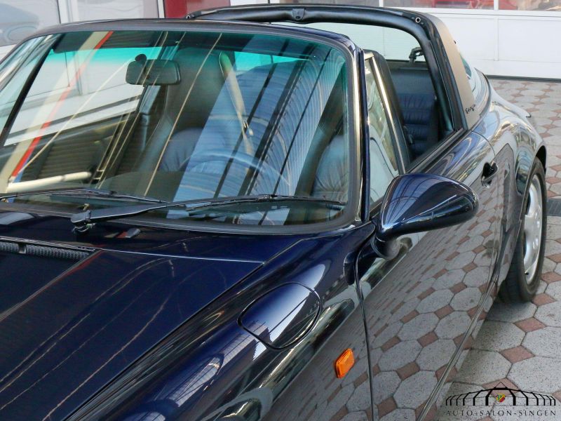 Porsche 964 Carrera 4 Targa