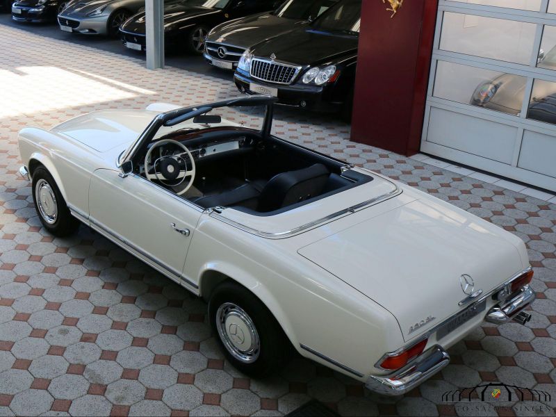 Mercedes-Benz 280 SL Pagode 