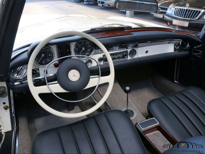Mercedes-Benz 280 SL Pagode 