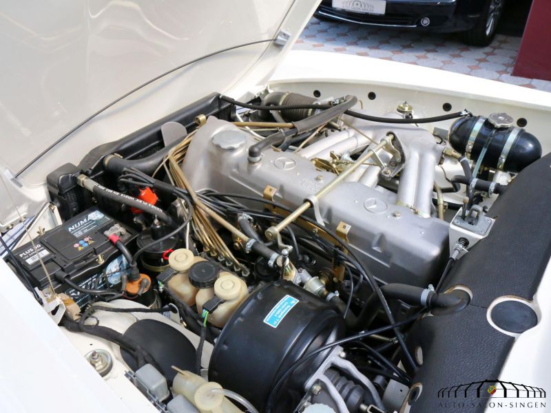 Mercedes-Benz 280 SL Pagode 