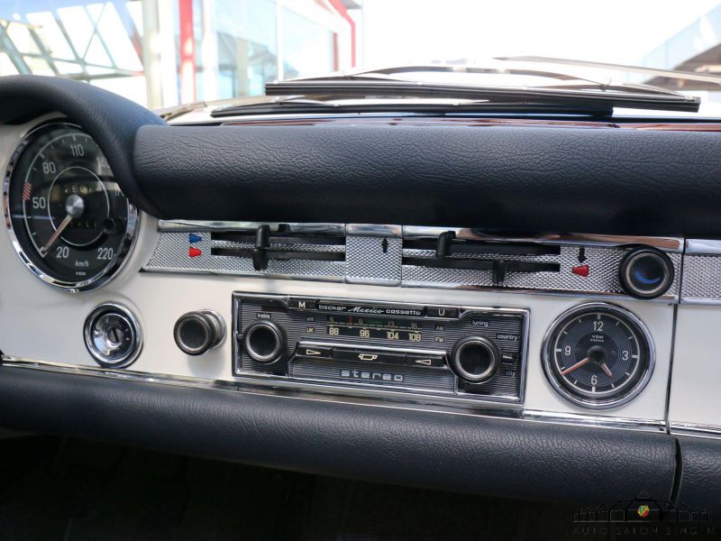 Mercedes-Benz 280 SL Pagode 