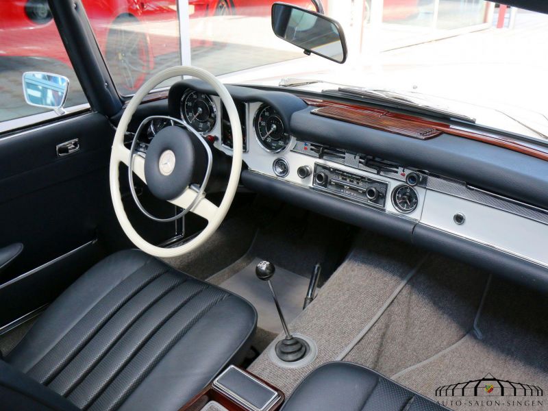 Mercedes-Benz 280 SL Pagode 