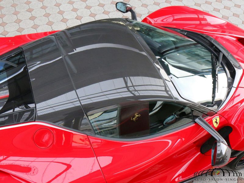 Ferrari LaFerrari Aperta