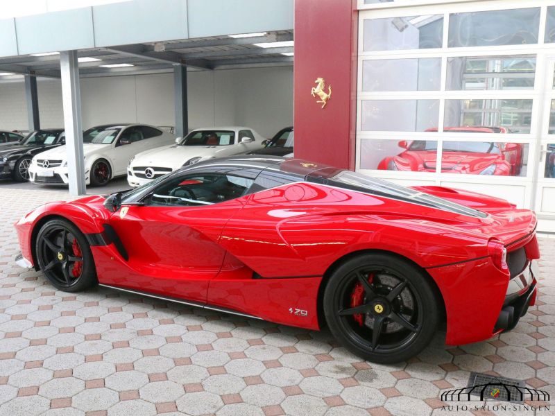 Ferrari LaFerrari Aperta