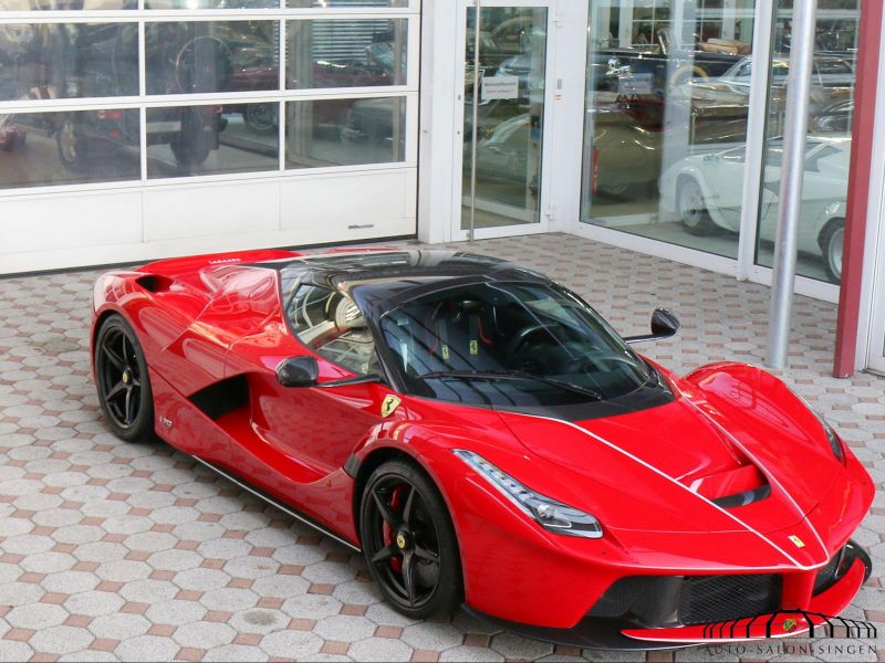 Ferrari LaFerrari Aperta