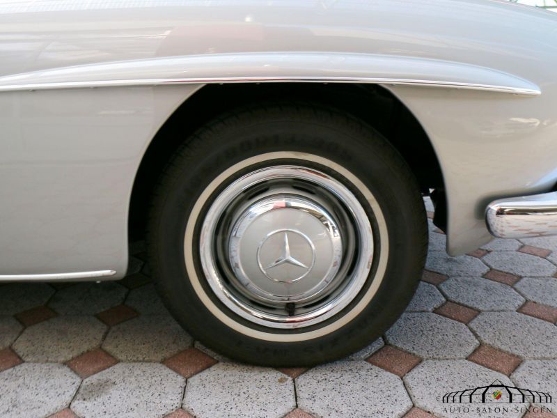Mercedes-Benz 190 SL