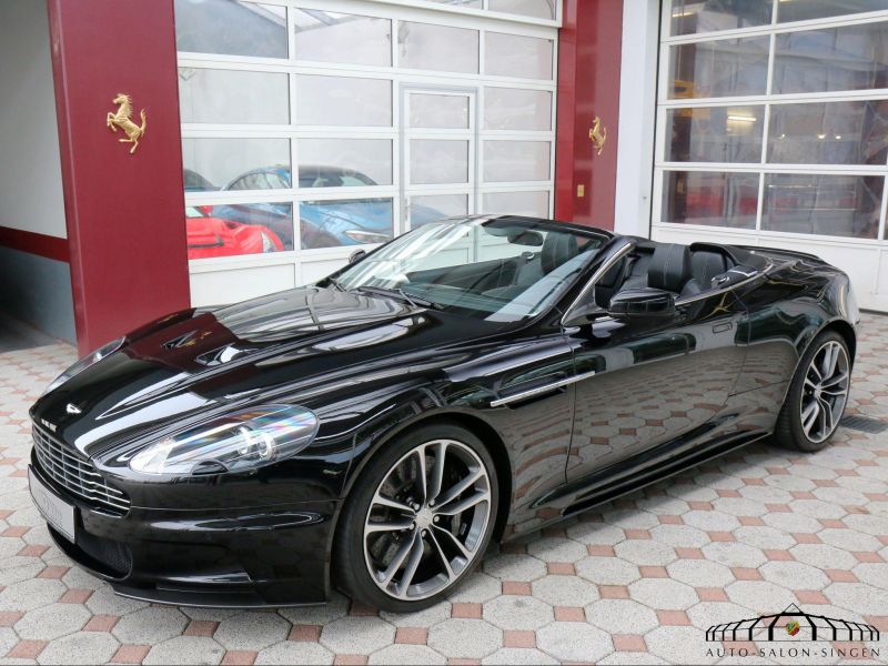 Aston Martin DBS Volante 