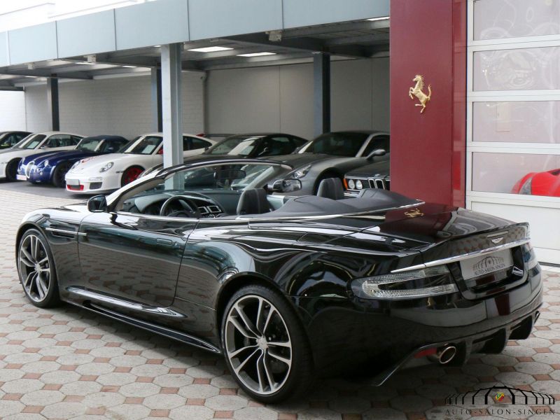 Aston Martin DBS Volante 