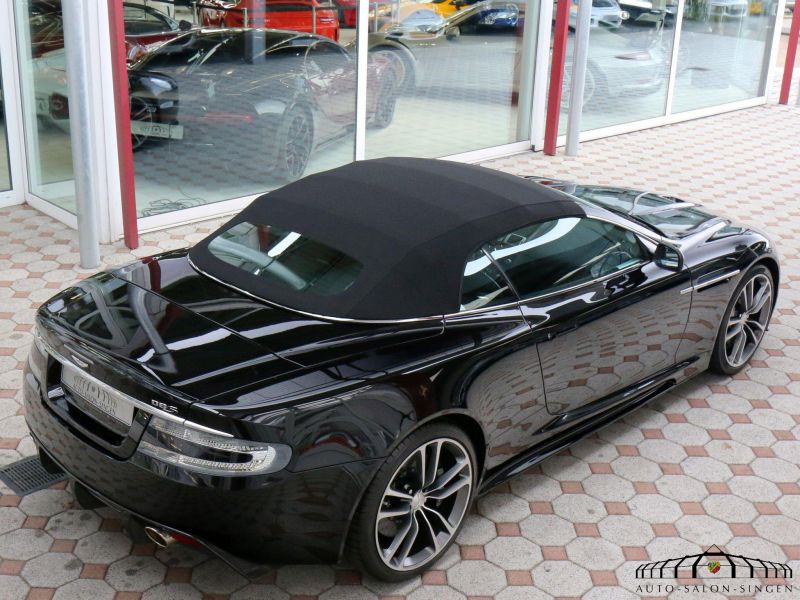 Aston Martin DBS Volante 