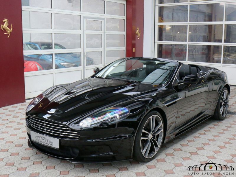 Aston Martin DBS Volante 