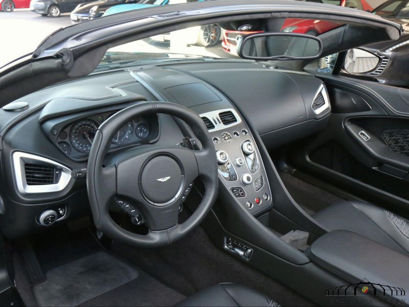 Aston Martin Vanquish Zagato Volante