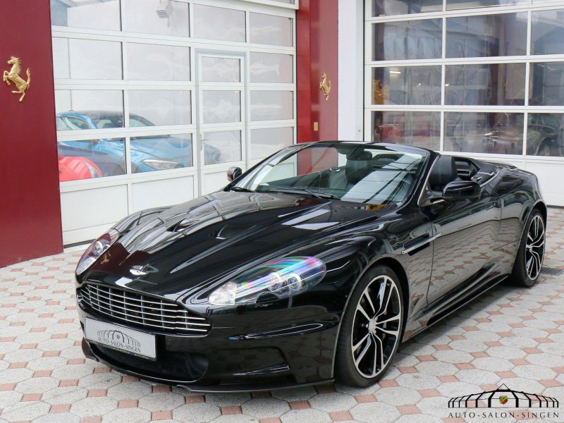 Aston Martin DBS Volante 